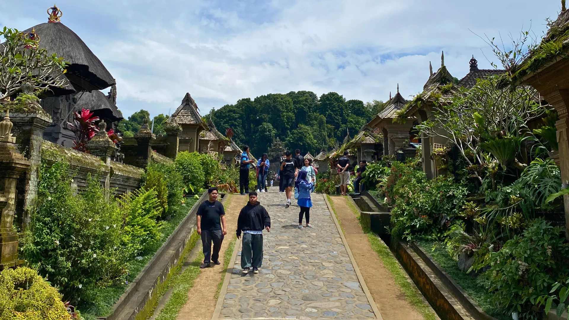 Desa Penglipurann (1)