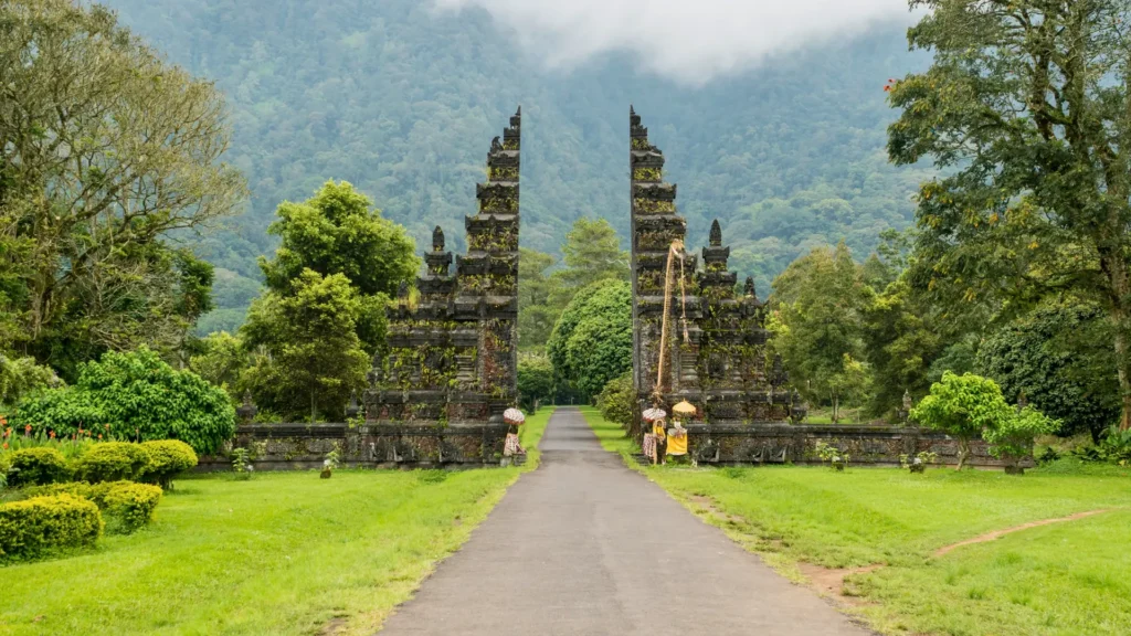 Handara Gate