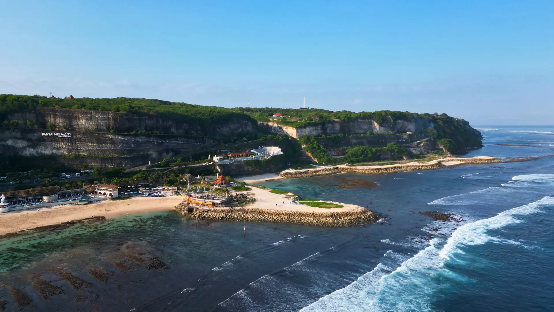 melasti Beach (1)