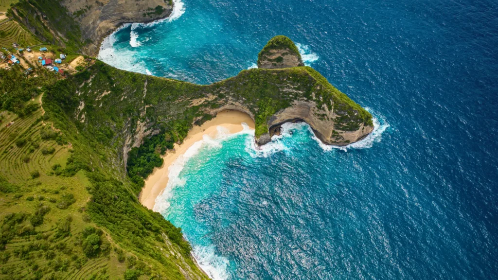 Kelingking Beach