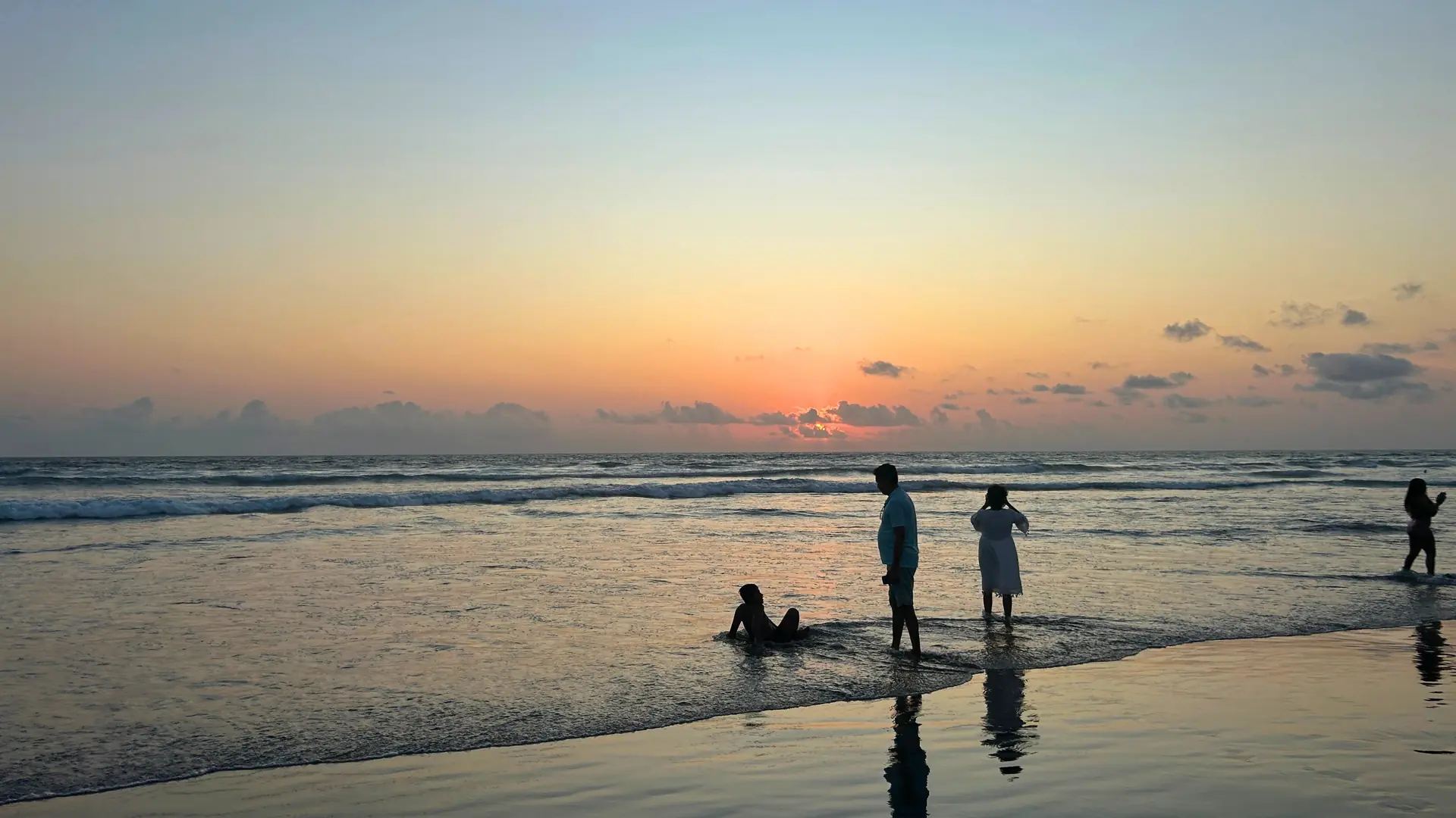 Pantai Seminyak (1)